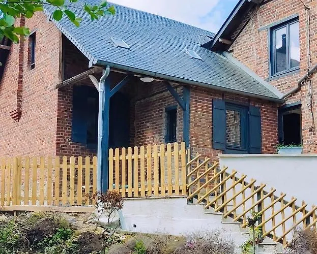 Maison 2 Avec Vue Sur Etang Avec Bain Finlandais * La Rivière-Saint-Sauveur